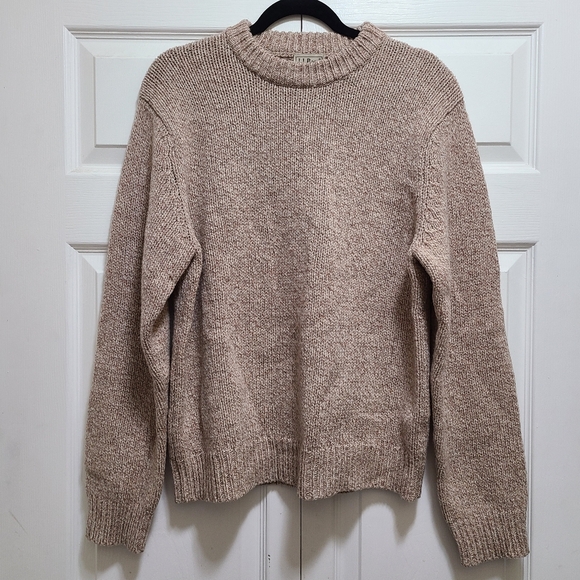 L.L. Bean Sweaters - LL BEAN LAMBSWOOL CREW NECK SWEATER SIZE SMALL